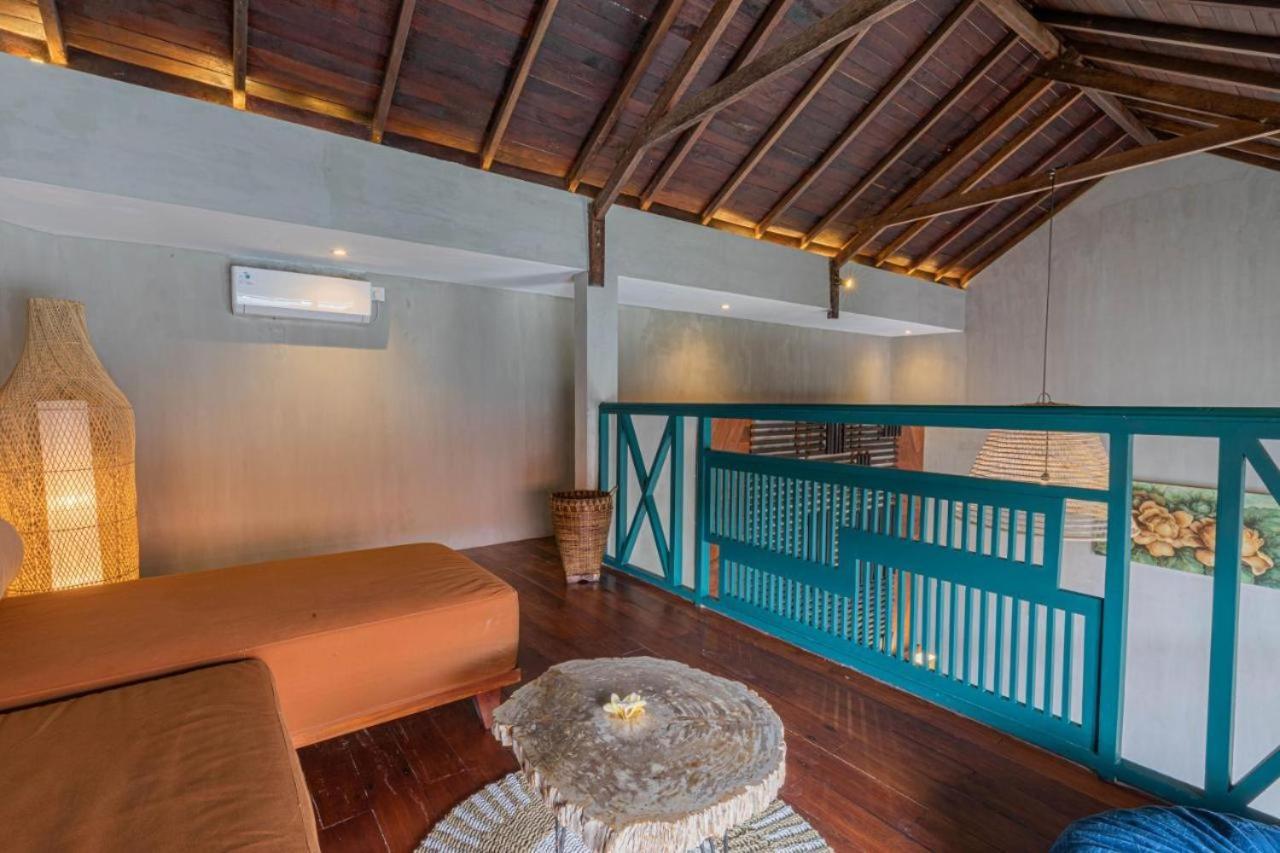 Villa Mezzanine Industrial 1 Bedroom Private In *