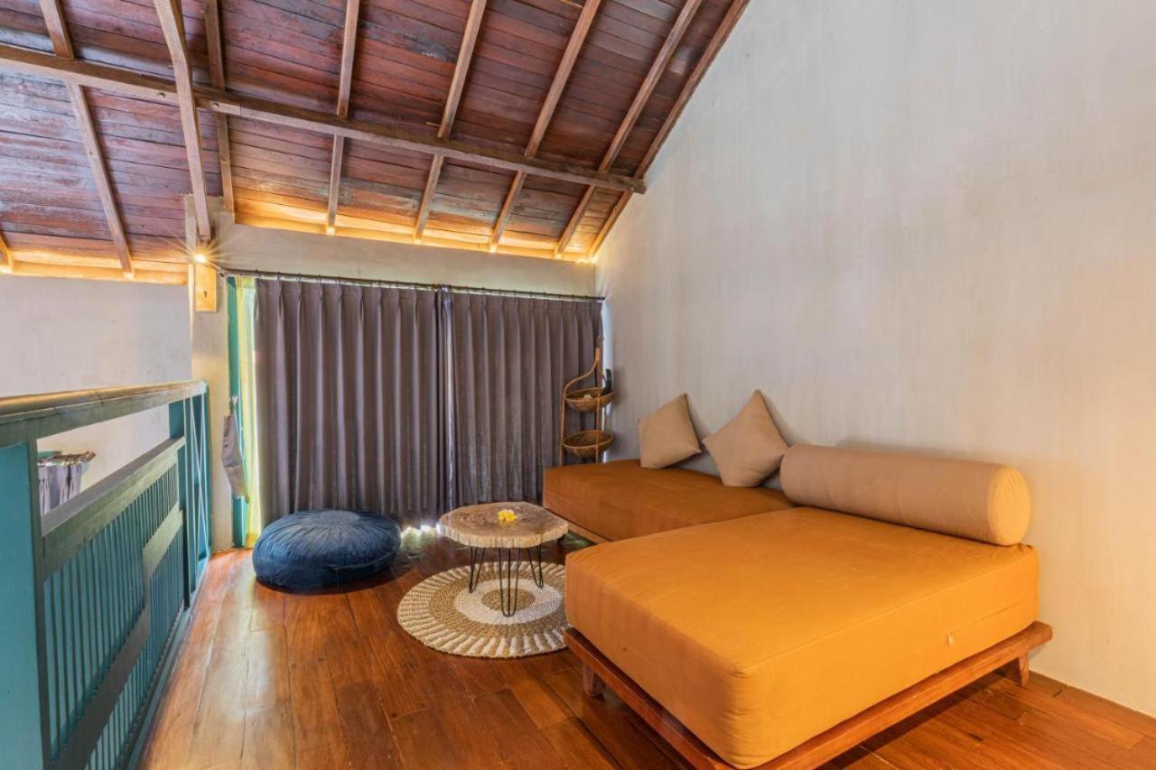 Villa Mezzanine Industrial 1 Bedroom Private In *